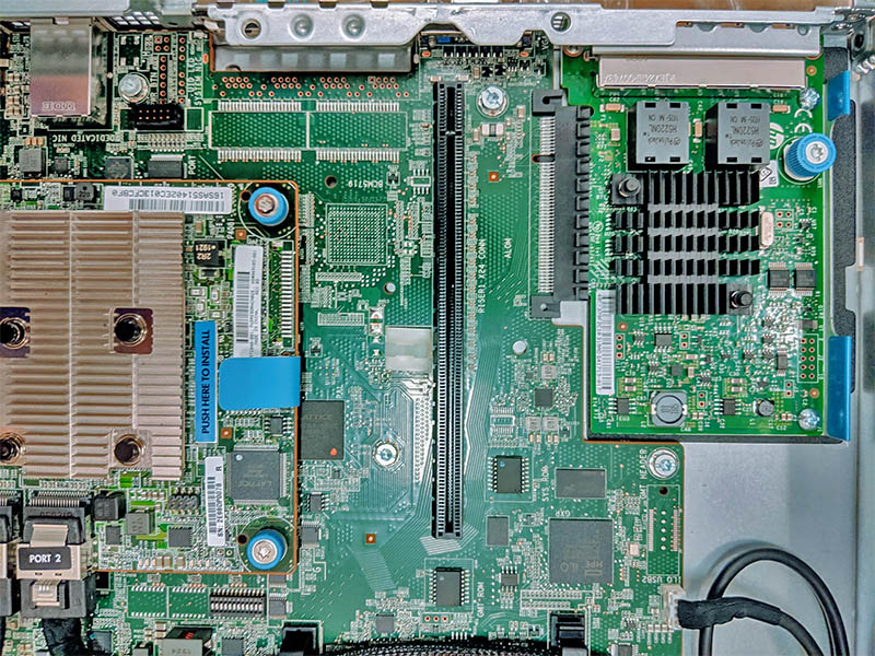 HPE-ProLiant-DL325-Gen10-Gen2-with-de-pop-Broadcom-NIC-and-Intel-i350-FlexLOM-Slotted.jpg HPE-ProLiant-DL325-Gen10-Gen2-with-de-pop-Broadcom-NIC-and-Intel-i350-FlexLOM-Slotted.jpg